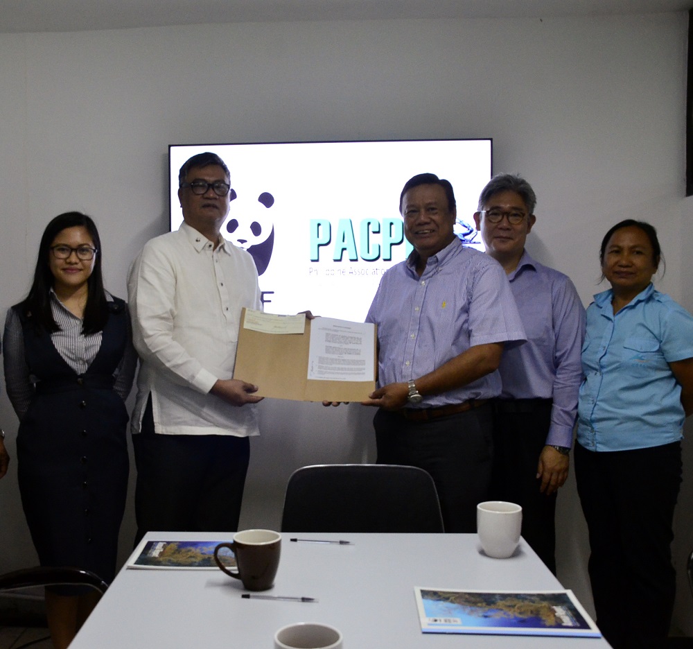 <h1>PACPI Partnership for Alimasag Fisheries</h1>
<p>The Philippine Association of Crab Processors, Inc. (PACPI) recently participated</p>
<p style="text-align: right;"><a href="https://support.wwf.org.ph/resource-center/story-archives-2017/pacpi-partnership-signing/">Read More &gt;</a></p>