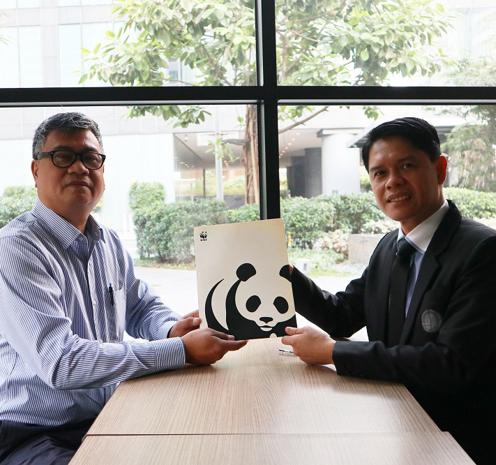 <h1>WWF & PCEPSDI Partner for SCP</h1>
<p> The promotion and implementation of sustainable consumption and production practices</p>
<p style="text-align: right;"><a href="https://support.wwf.org.ph/what-we-do/food/thesustainablediner/wwf-and-pcepsdi-promote-sustainable-consumption-and-production-in-the-philippine-food-service-industry/">Read More &gt;</a></p>