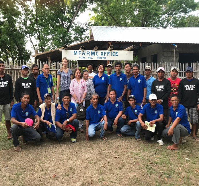 <h1>BMZ Occidental Mindoro Site Visit</h1>
<p>The plight of the tuna fisherfolk is the same: they ask for transparent pricing</p>
<p style="text-align: right;"><a href="https://support.wwf.org.ph/what-we-do/food/stp/visit-of-bmz/" target="_blank">Read More &gt;</a></p>