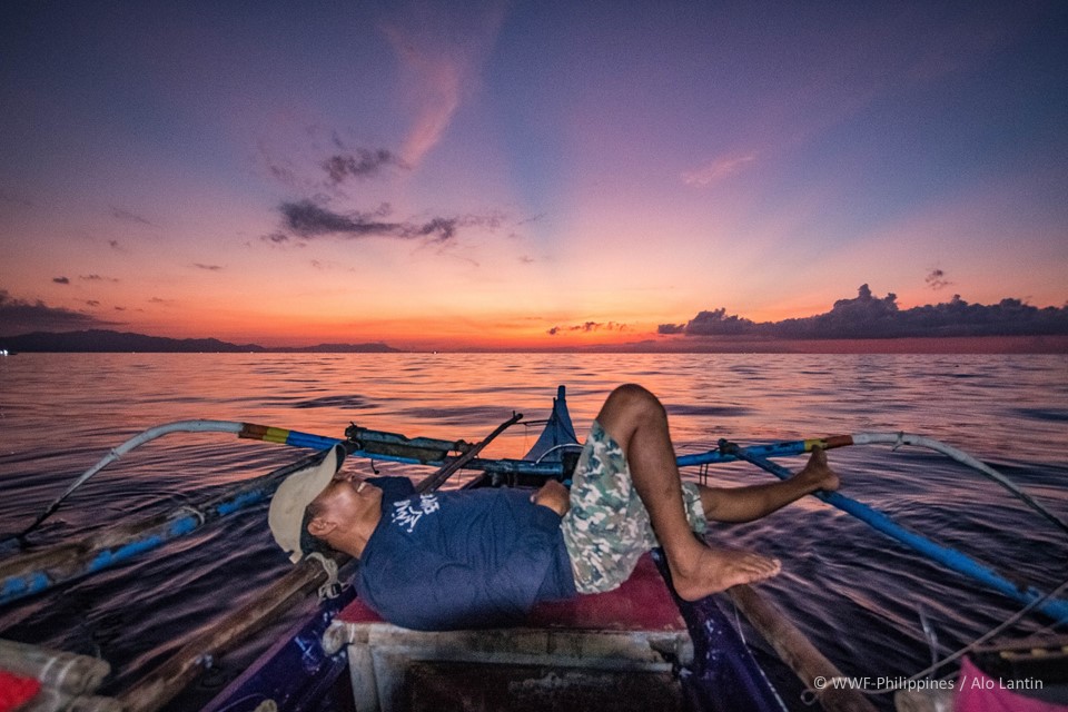 Night Fisherman - Alo Lantin, WWF-Philippines 19