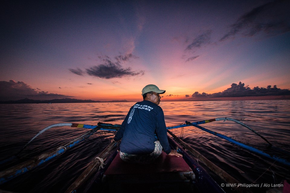 Night Fisherman - Alo Lantin, WWF-Philippines 20