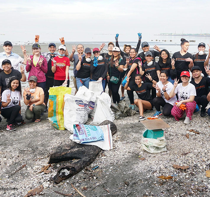 <h1>New Year, Clean Coast! Individual Donors Join WWF-Philippines in Cleaning the South of Manila Bay</h1>
<p>Last January 25, 2020, the World Wide Fund for Nature (WWF) Philippines,/p>
<p style="text-align: right;"><a href="https://support.wwf.org.ph/resource-center/story-archives-2020/new-year-clean-coast/" target="_blank" rel="noopener noreferrer">Read More &gt;</a></p>