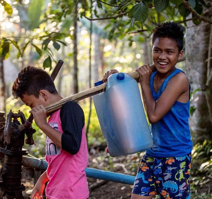 <h1>How using water wisely could help save lives</h1>
<p>Increased pressure on the Philippine water system could represent a new call for small heroism in this time of pandemic./p>
<p style="text-align: right;"><a href="https://support.wwf.org.ph/resource-center/story-archives-2020/how-using-water-wisely-could-help-save-lives/" target="_blank" rel="noopener noreferrer">Read More &gt;</a></p>