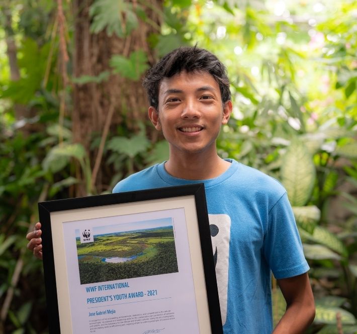 <h1>Filipino advocate is WWF's top youth conservation awardee</h1>
<p>A young Filipino conservation advocate is one of the recipients</p>
<p style="text-align: right;"><a href="https://support.wwf.org.ph/resource-center/story-archives-2021/wwfs-top-youth-conservation-awardee/" target="_blank" rel="noopener noreferrer">Read More &gt;</a></p>