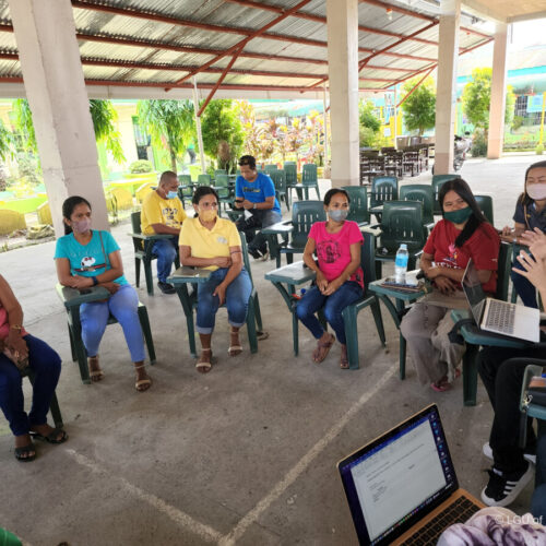 <h1>New gender and plastics study reveals need for equal roles in waste management</h1>
<p style="text-align: right;"><a href="https://support.wwf.org.ph/resource-center/story-archives-2022/new-gender-and-plastics-study-reveals-need-for-equal-roles-in-waste-management/">Read More &gt;</a></p>