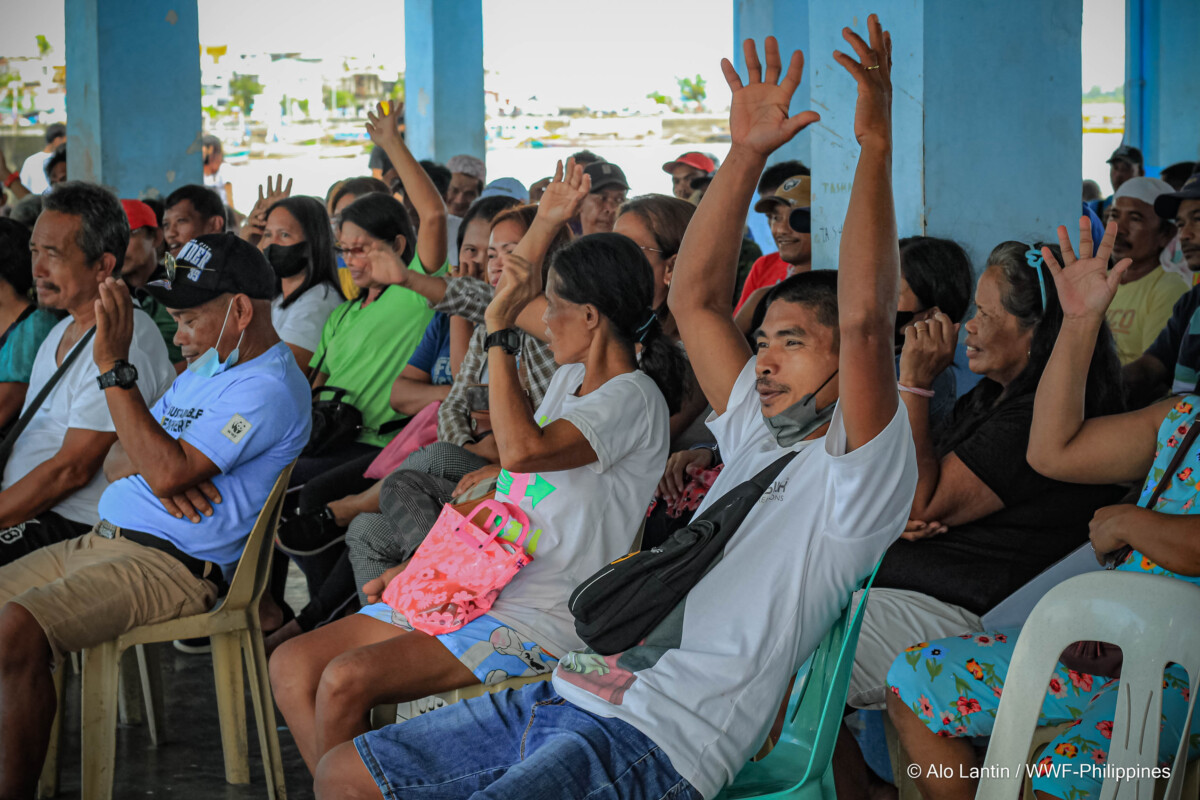 Transponder Installation Day 1 - Alo Lantin, WWF-Philippines_-3